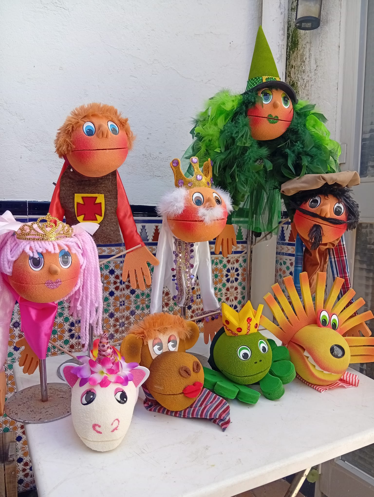 Marionetas — personajes
